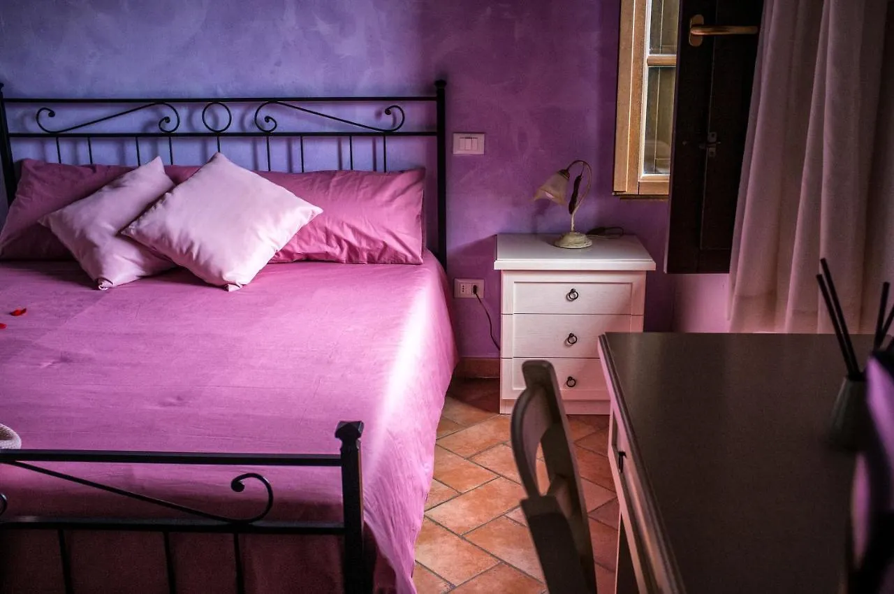Couette-café Bed and Breakfast Il Casale Di David à Pontedera Italie